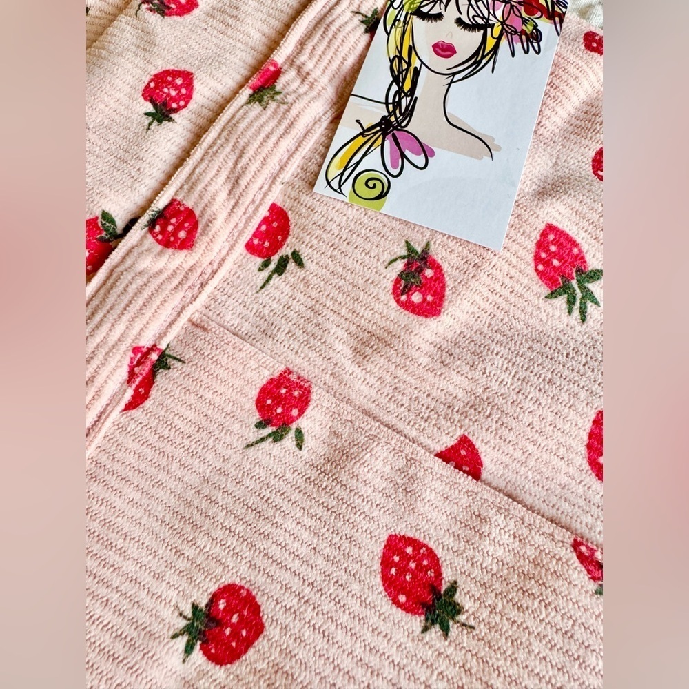New Pink Corduroy Strawberry Purse Tote Bag w/ Pocket, Zipper, Crochet Accent - Picture 9 of 11